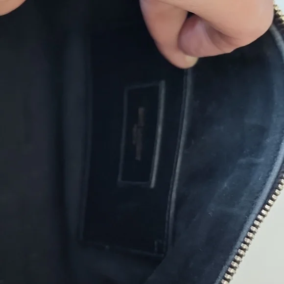 Saint Laurent Black Leather Bag - Picture 7 of 7